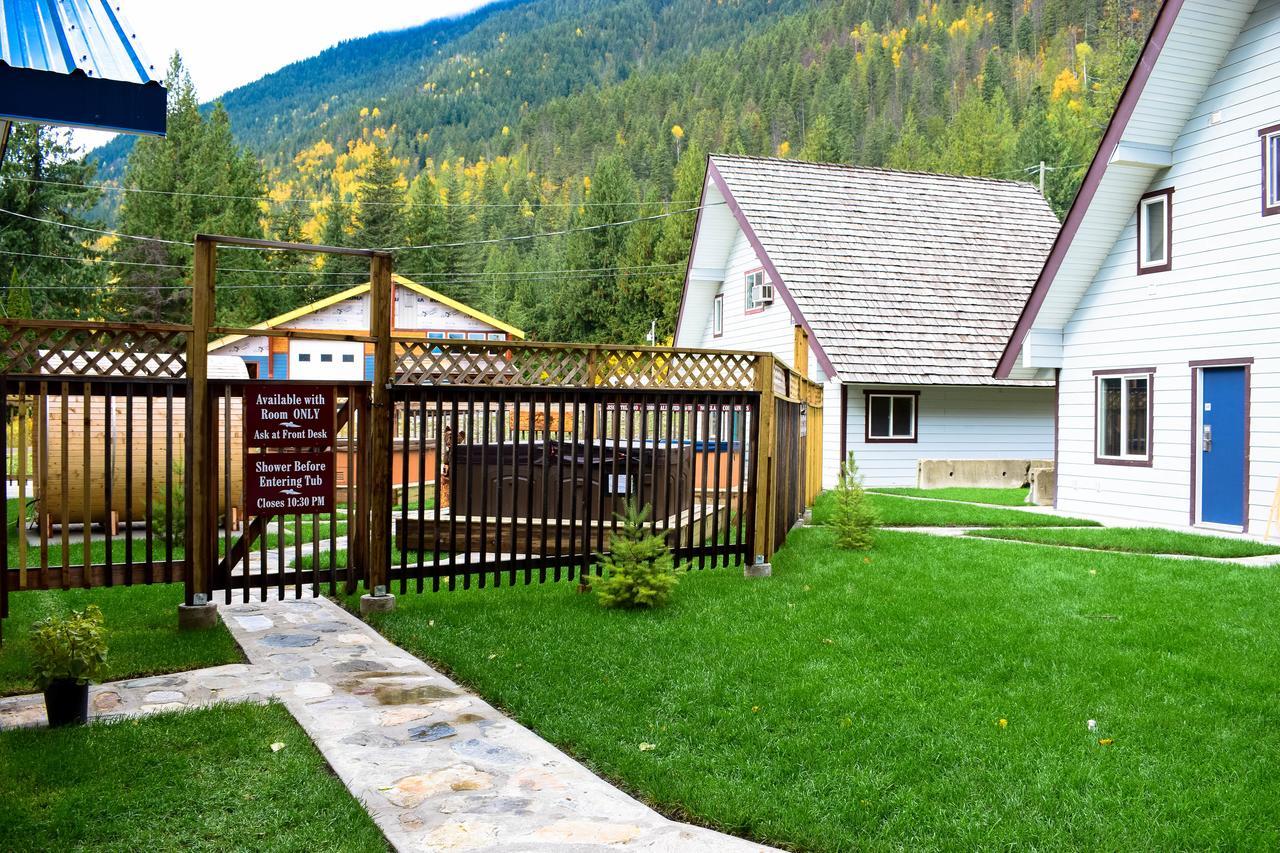 Peaks Lodge 雷夫尔斯托克 外观 照片