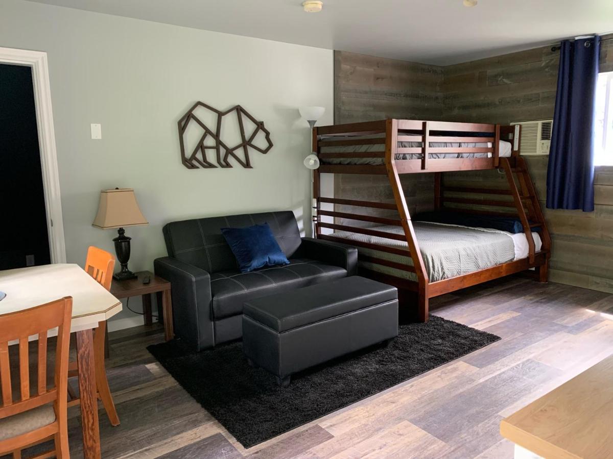 Peaks Lodge 雷夫尔斯托克 外观 照片